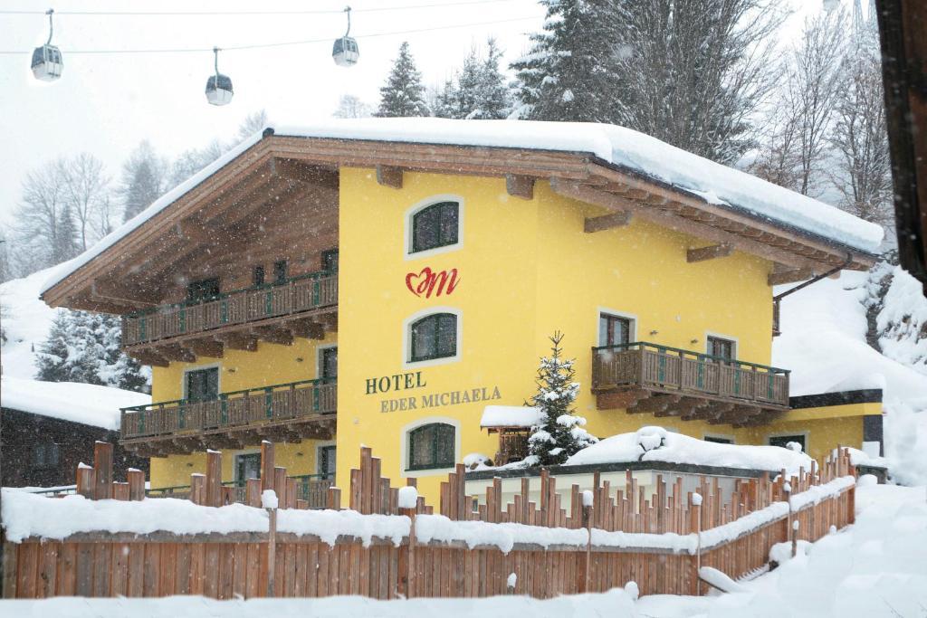 Hotel Eder Michaela Saalbach-Hinterglemm Exterior photo